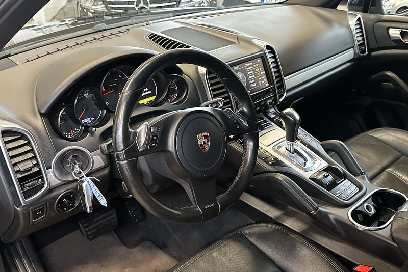 Porsche Cayenne bild 13