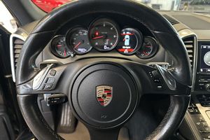 Porsche Cayenne bild 15