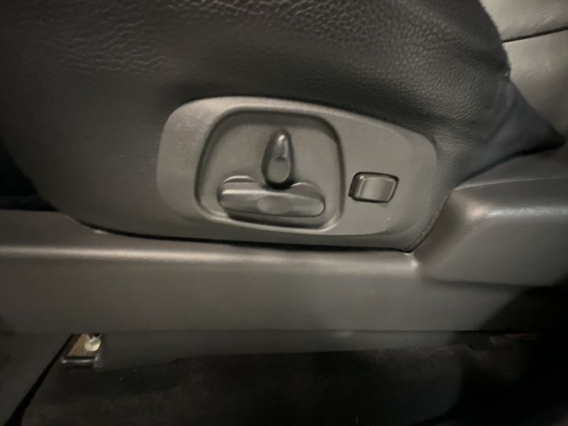 Mitsubishi Pajero bild 16