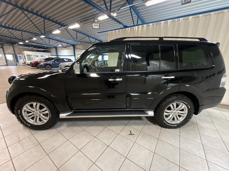 Mitsubishi Pajero bild 8