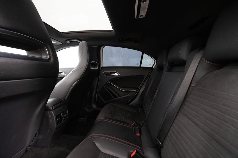 Mercedes A180 bild 17