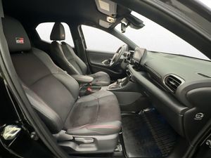 Toyota Yaris bild 16