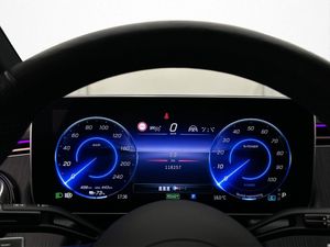 Mercedes EQE300 bild 25