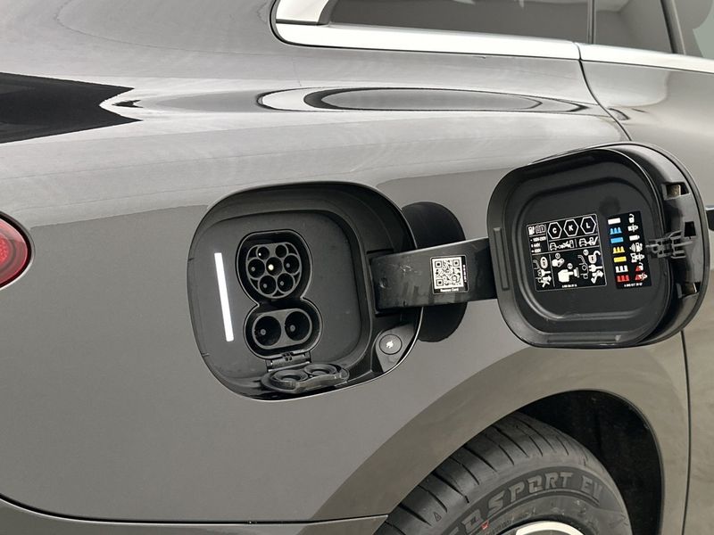 Mercedes EQE300 bild 17