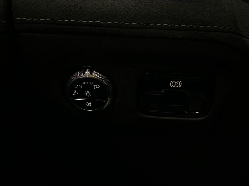 Mercedes EQE300 bild 37