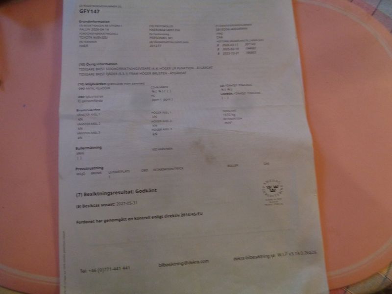 Toyota Avensis bild 19