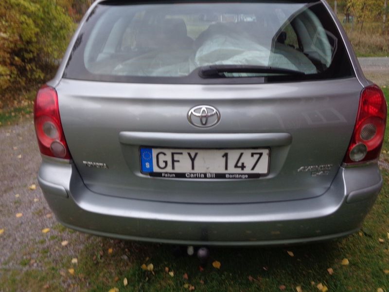 Toyota Avensis bild 29