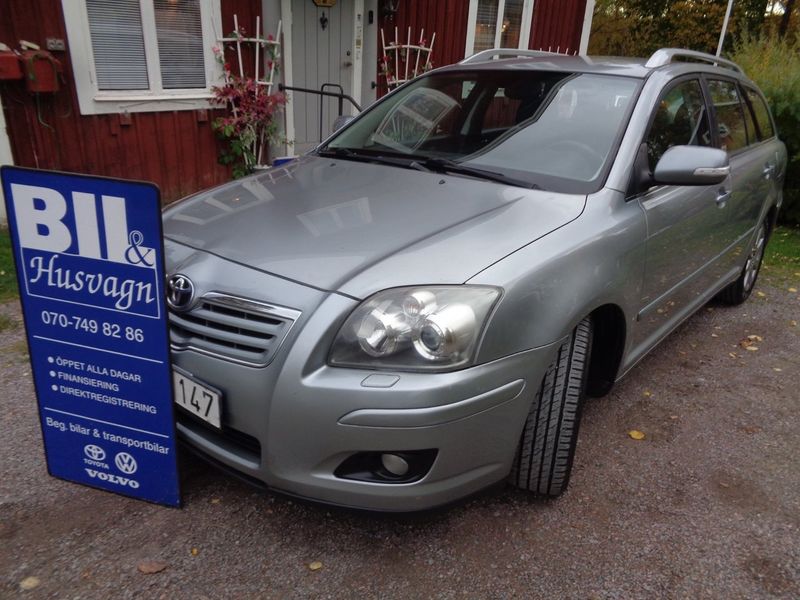 Toyota Avensis bild 21