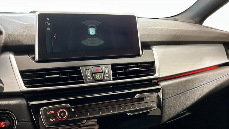 BMW 225 bild 12
