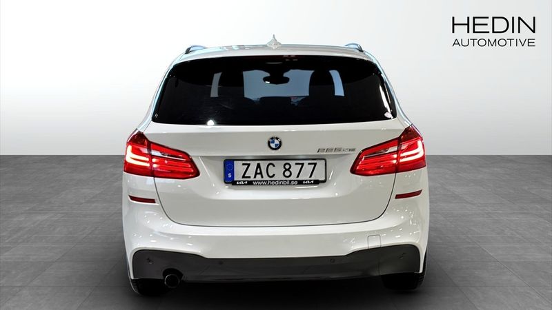 BMW 225 bild 4