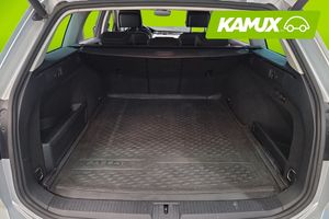Volkswagen Passat bild 16