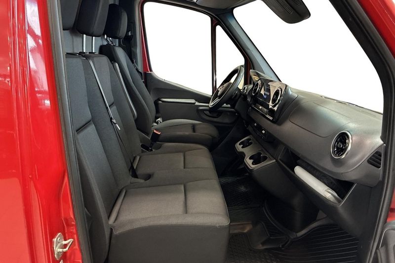 Mercedes Sprinter bild 8