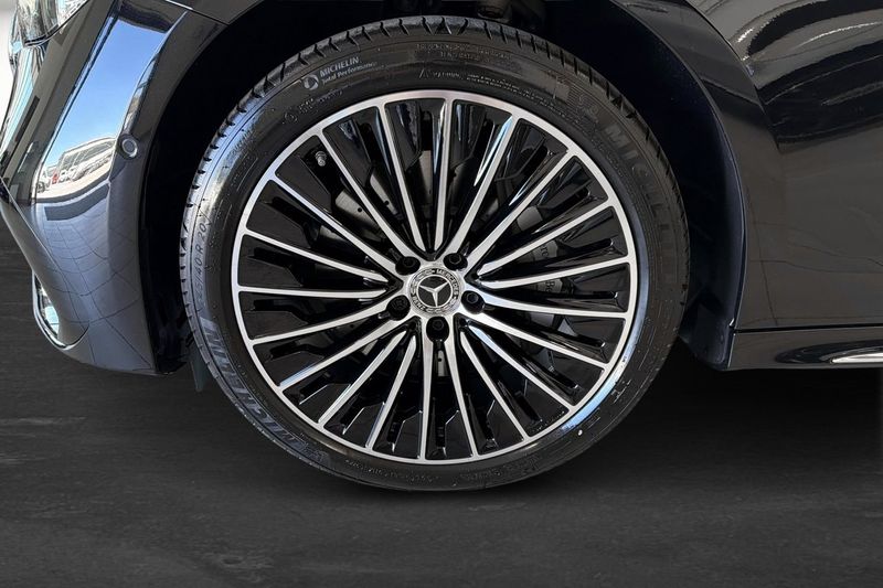 Mercedes E300 bild 5