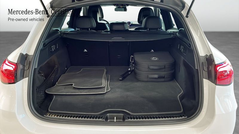 Mercedes GLC300 bild 10