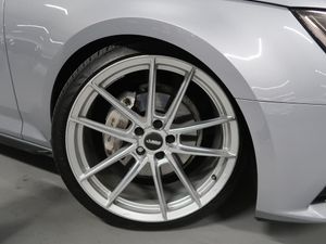 Audi A4 bild 12