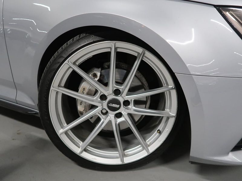 Audi A4 bild 12