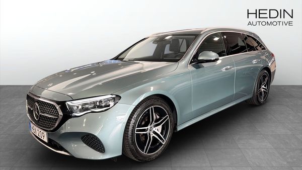 Mercedes E300 de DE 4MATIC KOMBI AMG PAKET - 2024