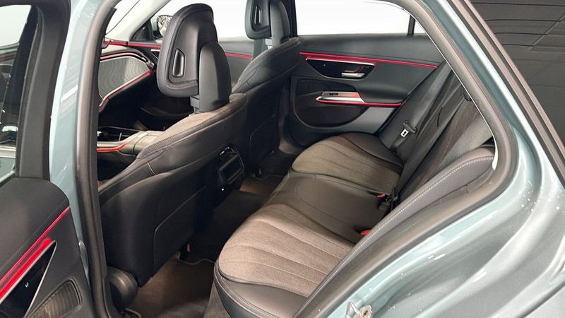 Mercedes E300 bild 8