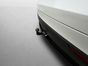Tesla Model Y bild 11