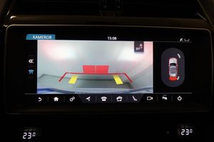 Jaguar F-Pace bild 11