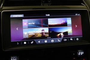 Jaguar F-Pace bild 10