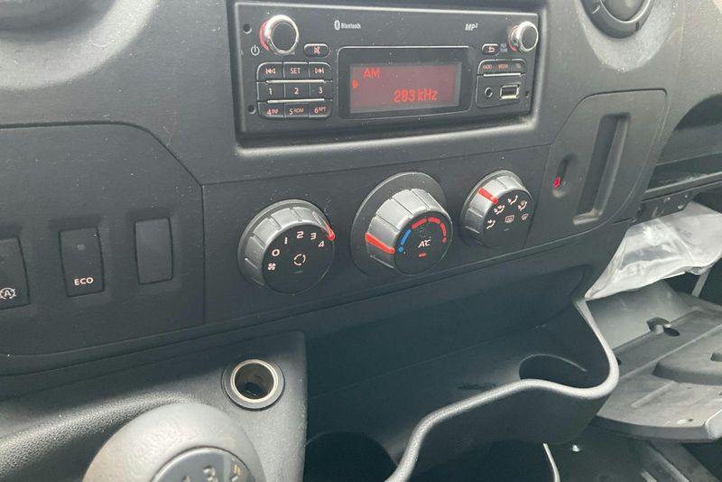 Renault Master bild 12