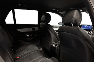 Mercedes GLC300 bild 18
