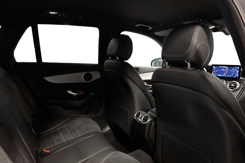 Mercedes GLC300 bild 18