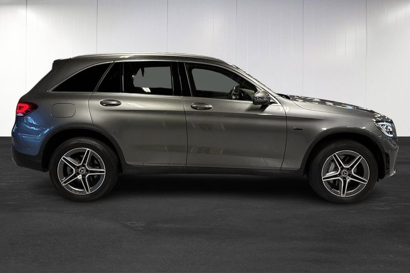 Mercedes GLC300 bild 8