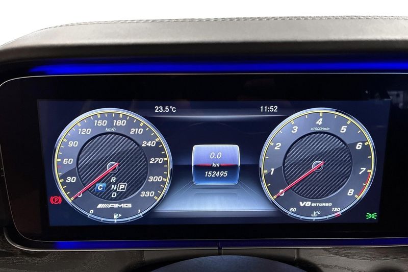 Mercedes E63 AMG bild 12