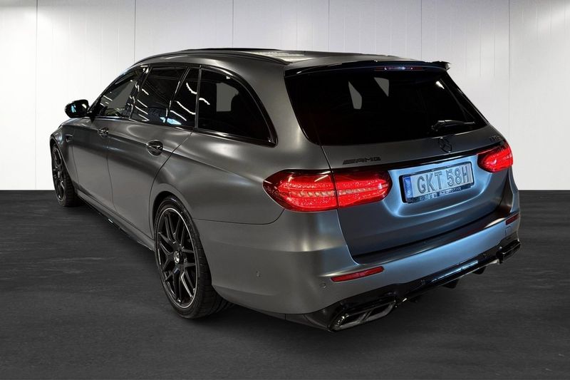 Mercedes E63 AMG bild 4