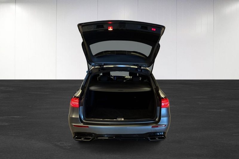 Mercedes E63 AMG bild 23