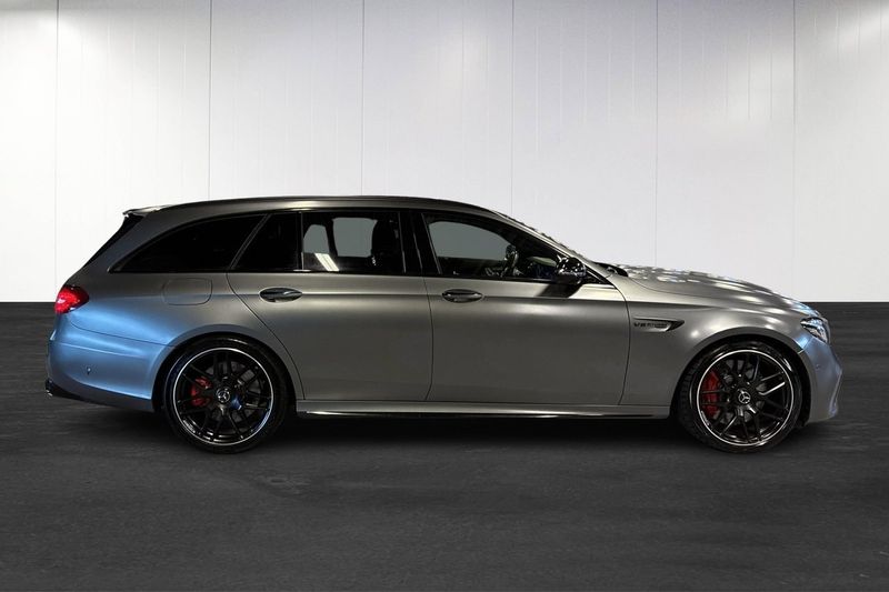 Mercedes E63 AMG bild 8