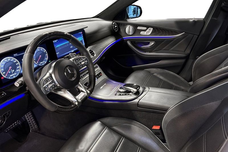 Mercedes E63 AMG bild 9