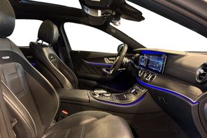Mercedes E63 AMG bild 17