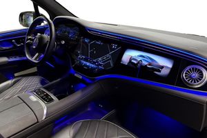 Mercedes EQS450 SUV bild 11