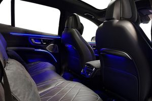 Mercedes EQS450 SUV bild 18