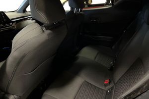 Toyota C-HR bild 13