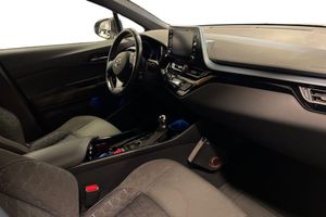 Toyota C-HR bild 7