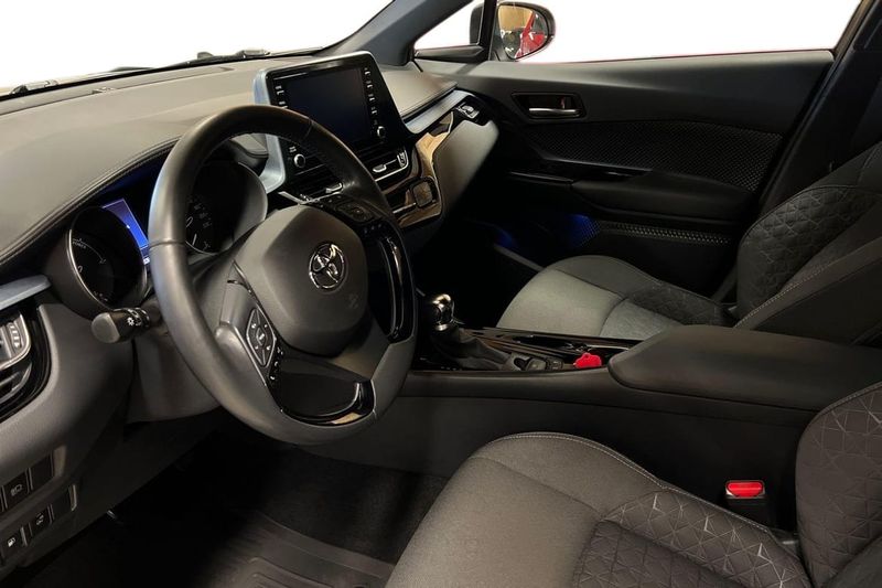Toyota C-HR bild 14