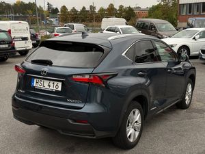 Lexus NX bild 6