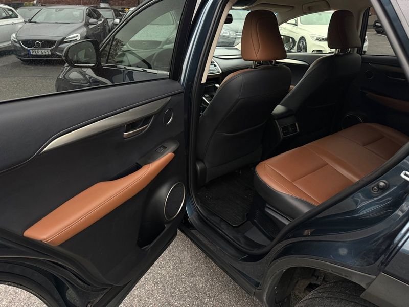 Lexus NX bild 15
