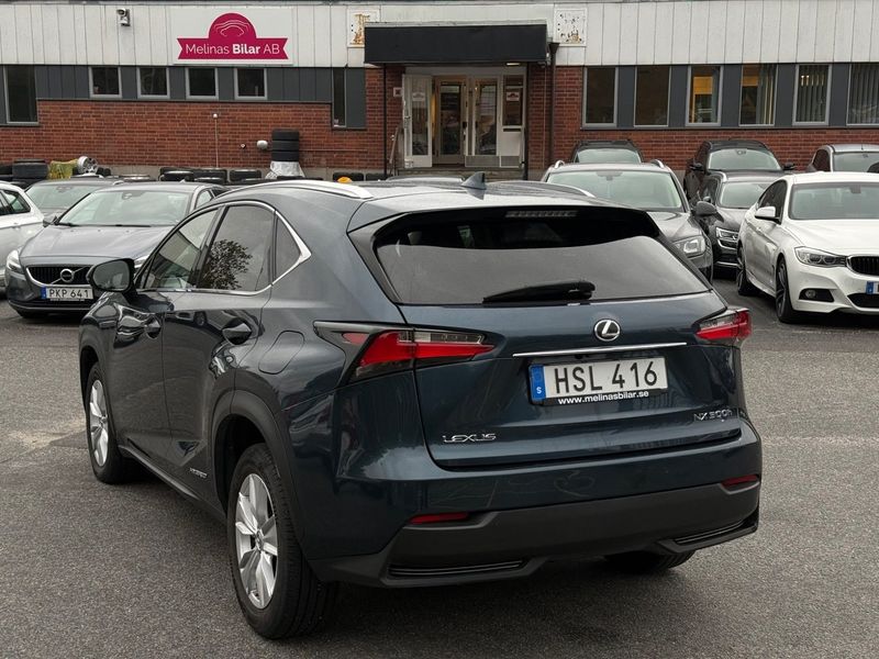 Lexus NX bild 4