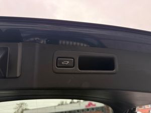 Lexus NX bild 26