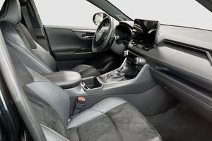 Toyota RAV4 bild 8