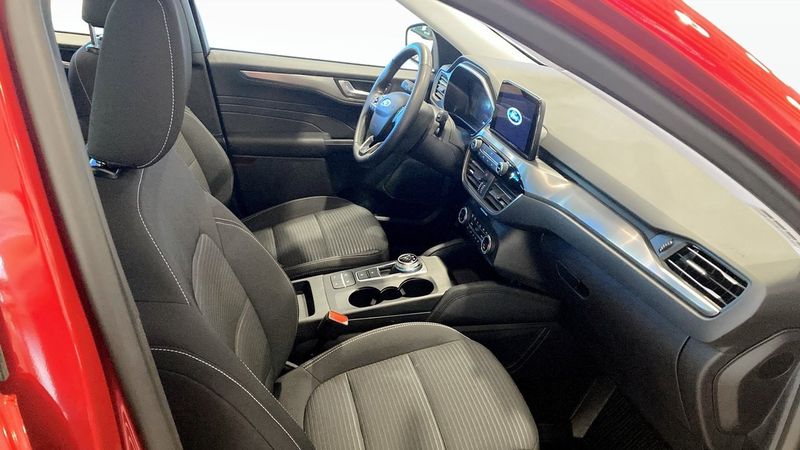 Ford Kuga bild 3