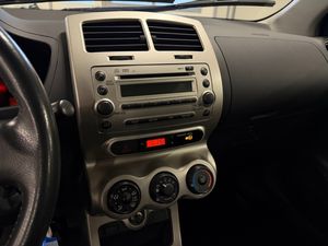 Toyota Urban Cruiser bild 13
