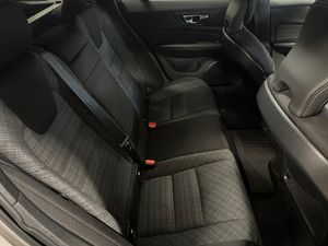 Volvo V60 bild 7