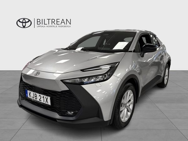 Toyota C-HR Laddhybrid Active V-hjul Ingår - 2025