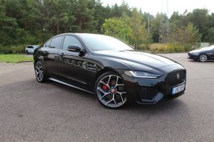 Jaguar XE bild 2